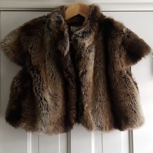 Lulumari Cropped Fur Vest